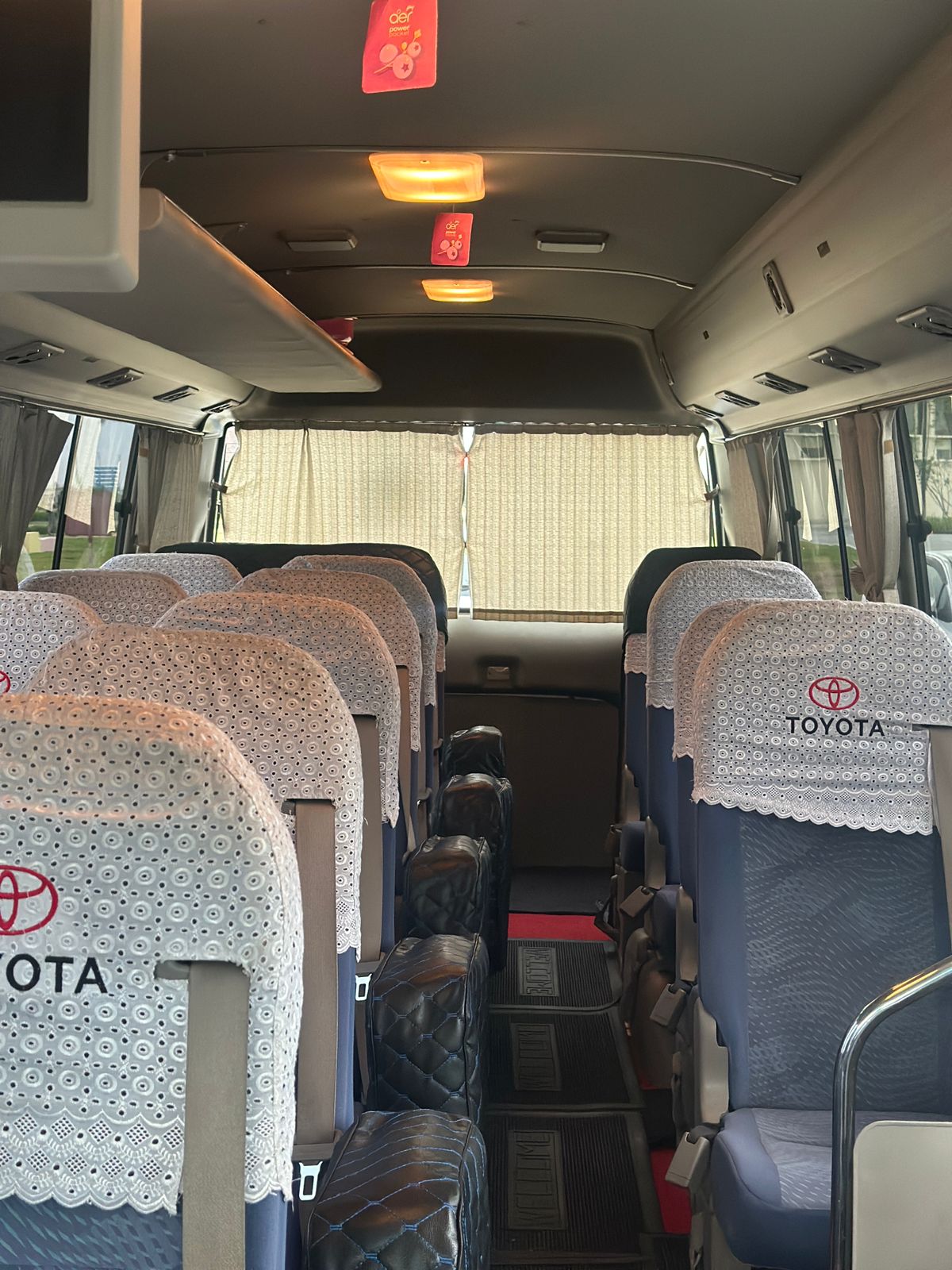 Mid-Size Bus Gallery 1